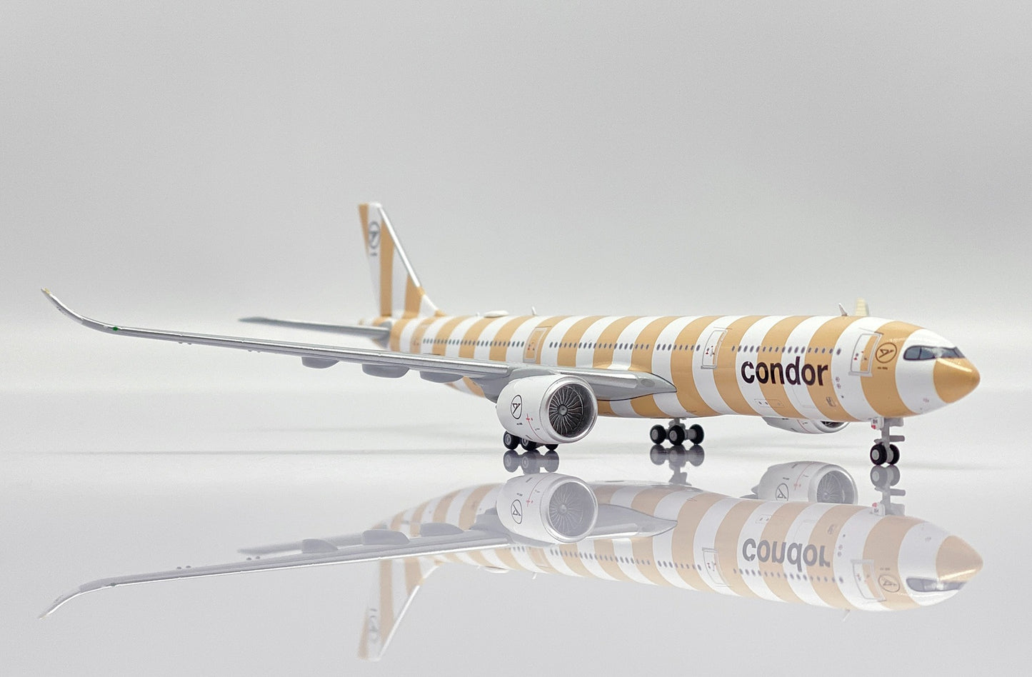 JC WINGS A330-900NEO CONDOR BROWN REG: D-ANRH