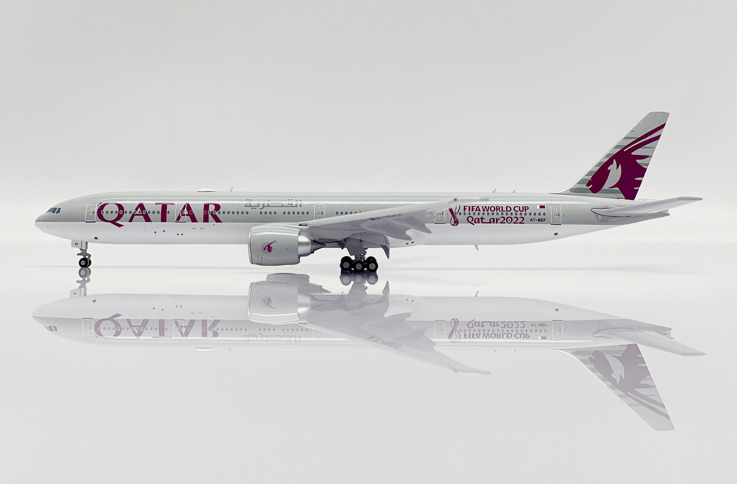 JC WINGS B777-300(ER) QATAR AIRWAYS "WORLD CUP 2022" (FLAPS DOWN) REG: A7-BEF
