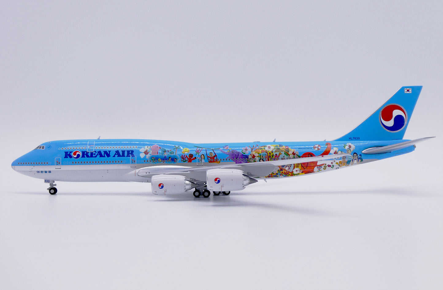 JC WINGS B747-8 KOREAN AIR "2019 CHILDRENS PAINTING" REG: HL7630
