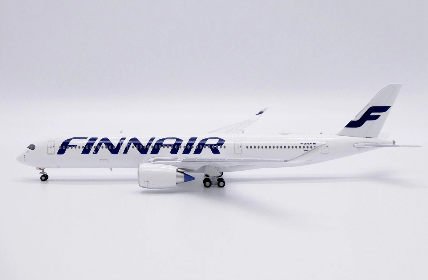 JC WINGS A350-900XWB FINNAIR REG: OH-LWS