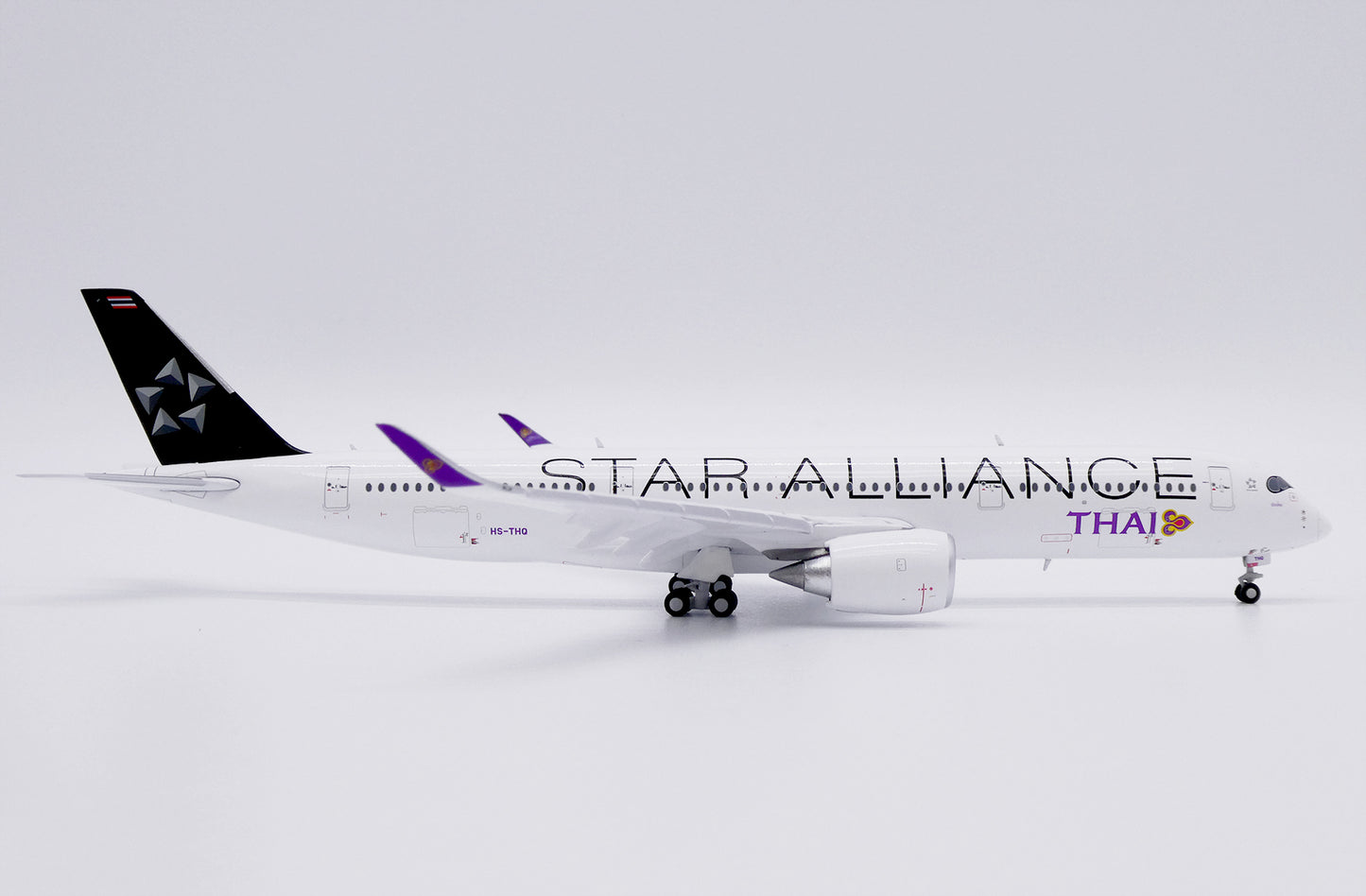 JC WINGS A350-900XWB THAI AIRWAYS STAR ALLIANCE REG: HS-THQ