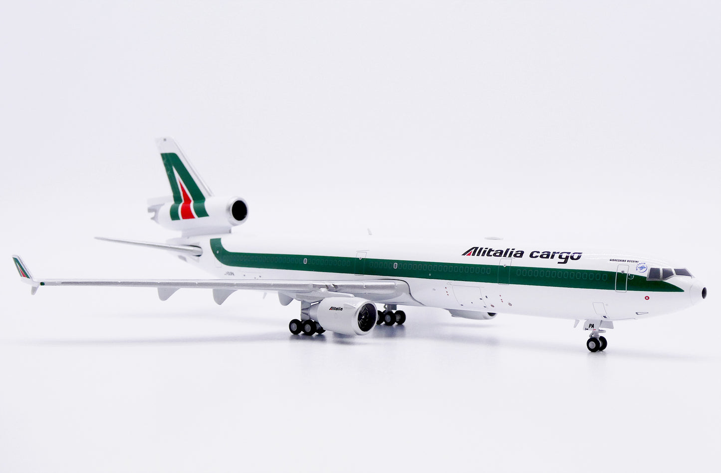 JC WINGS MD-11F ALITALIA CARGO REG: I-DUPA