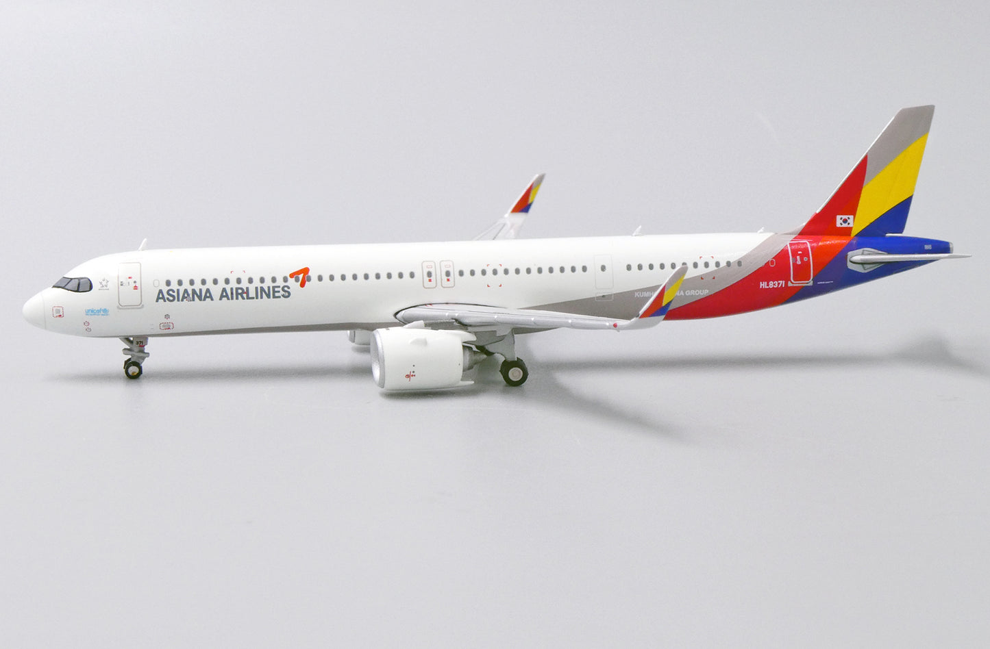 JC WINGS A321NEO ASIANA AIRLINES REG: HL8371