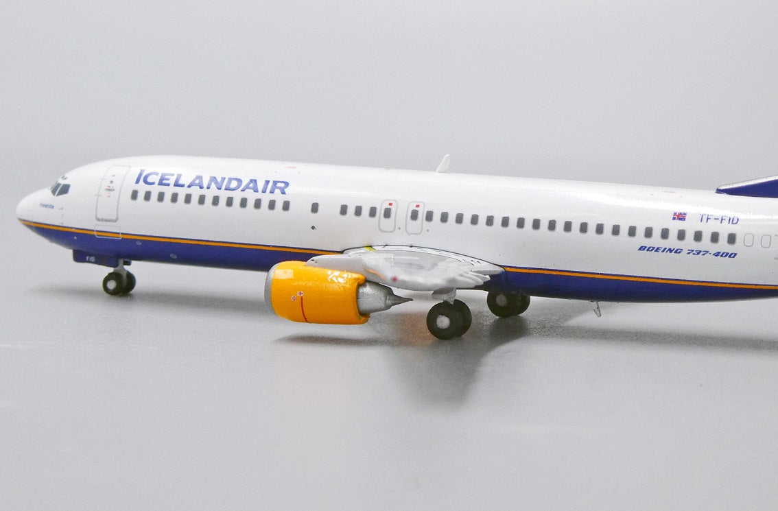 JCWINGS BOEING 737-400 ICELAND AIR REG: TF-FID