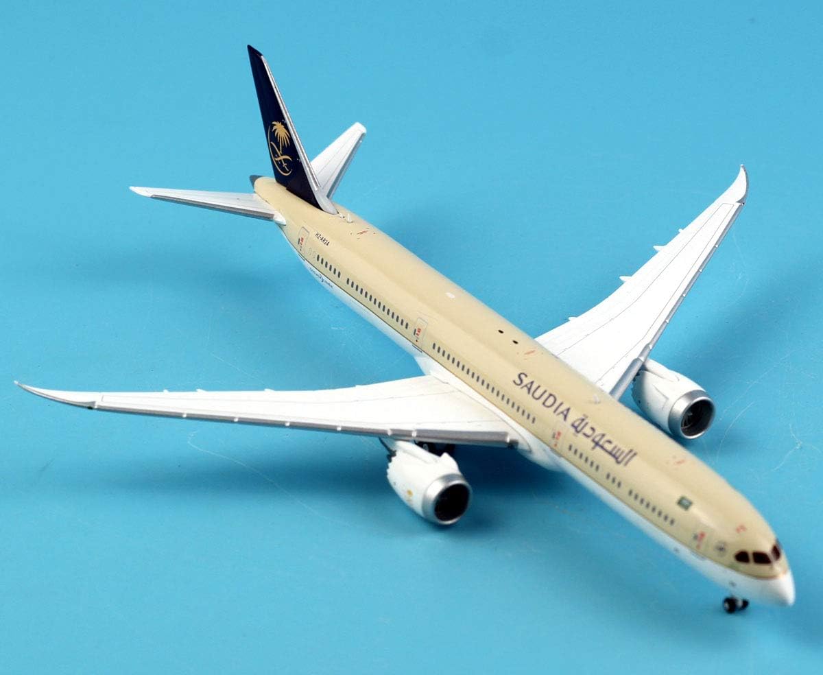 JCWINGS SAUDI ARABIAN AIRLINES B787-10 REG: HZ-AR24