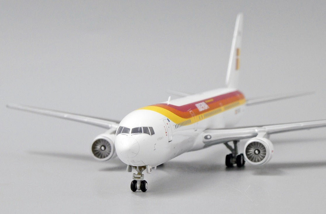 JC WINGS B767-300ER IBERIA REG: EC-GSU
