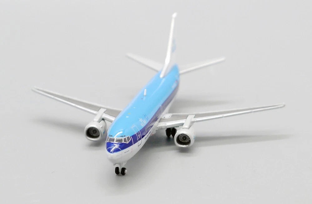 JCWINGS B737-300 KLM "NEW LOGO" REG: PH-BDA