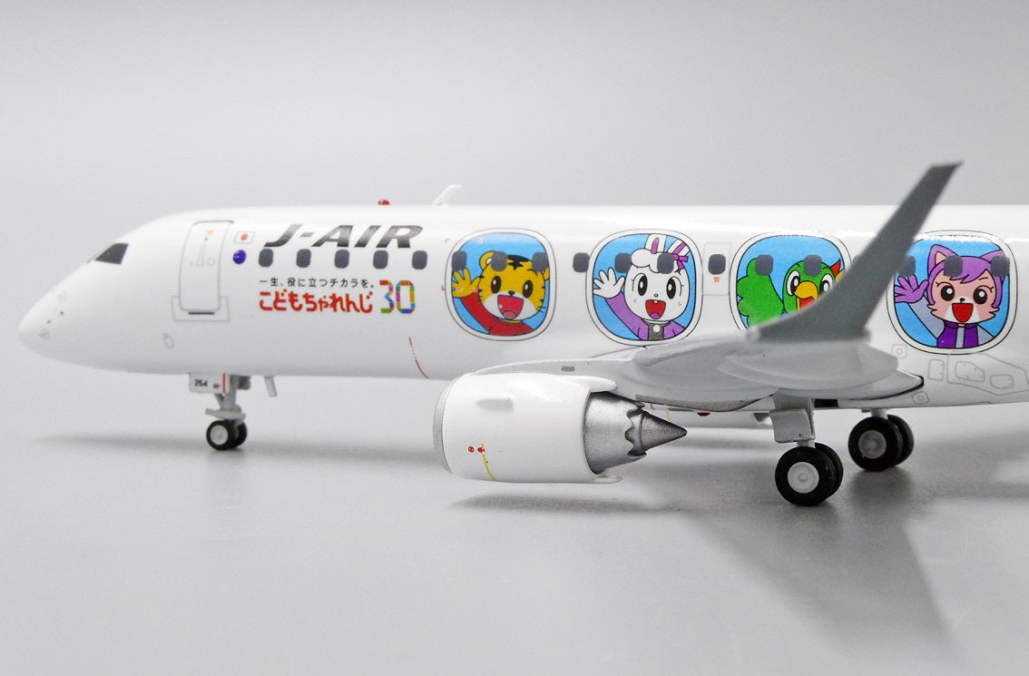 JC WINGS E190-100STD J-AIR "SHIMAJIRO LIVERY" REG: JA254J