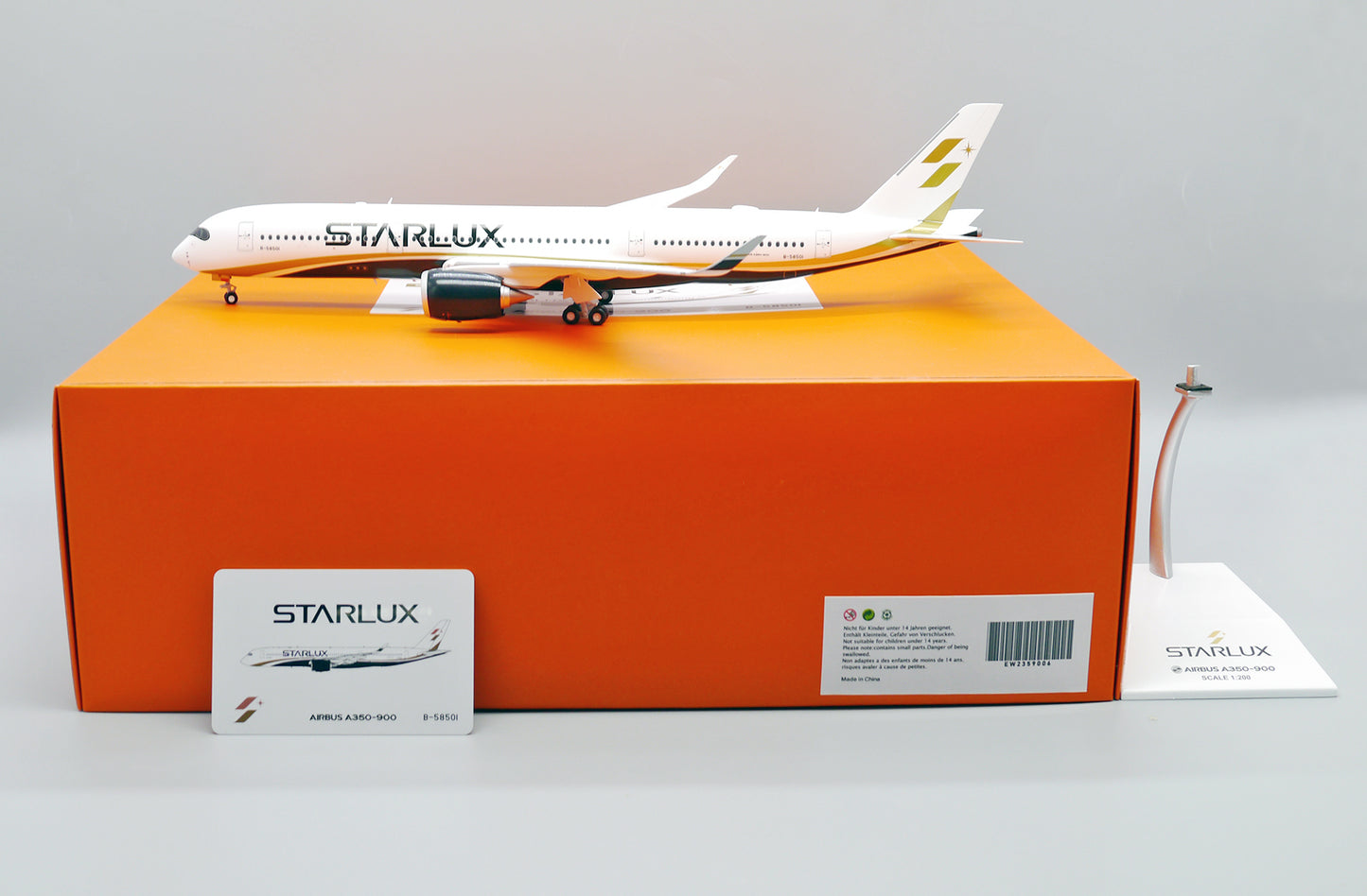 JCWINGS A350-900XWB STARLUX REG: B-58501