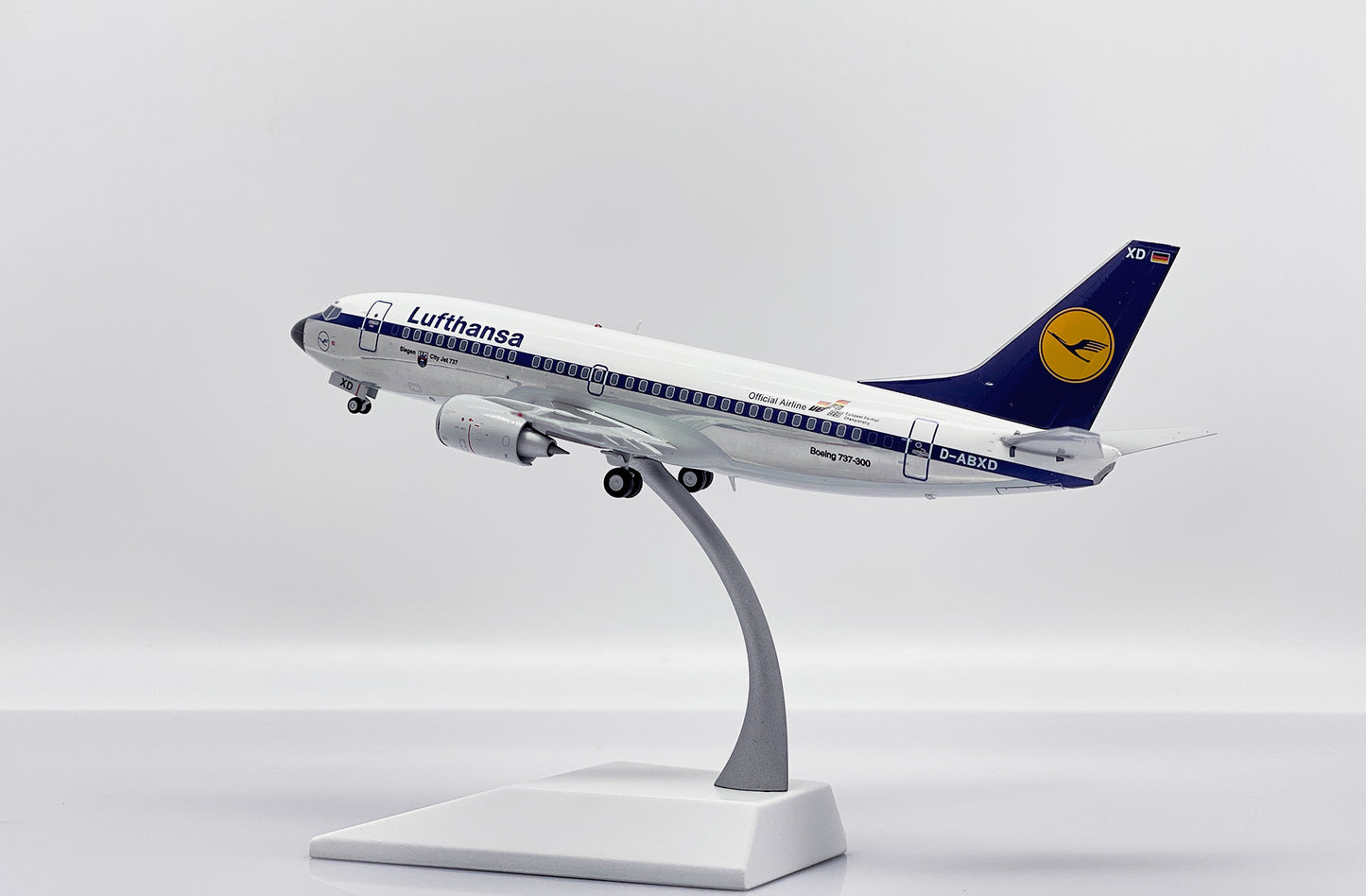 JC WINGS B737-300 LUFTHANSA "OFFICIAL AIRLINE UEFA 88" POLISHED REG: D-ABXD