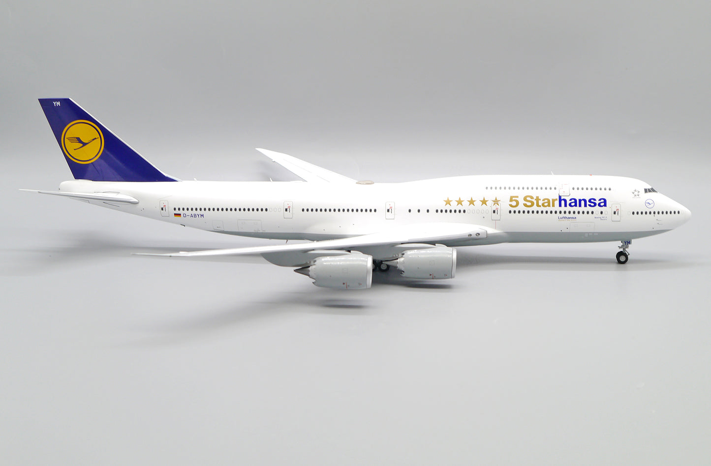 JC WINGS B747-8 LUFTHANSA "5 STARHANSA" REG: D-ABYM