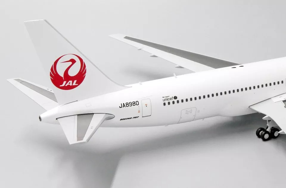 JCWINGS B767-300 JAPAN AIRLINES 'ONEWORLD' REG JA8980