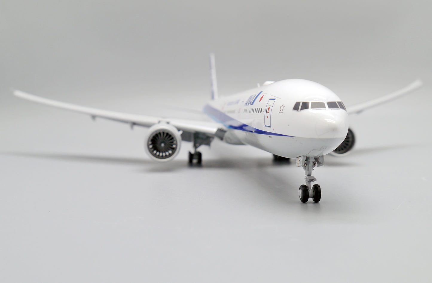 JC WINGS B777-300ER ALL NIPPON AIRWAYS (ANA) "TOMODACHI" (FLAPS DOWN) REG: JA777A