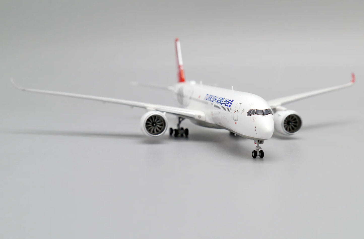 JC WINGS A350-900XWB TURKISH AIRLINES REG: TC-LGA