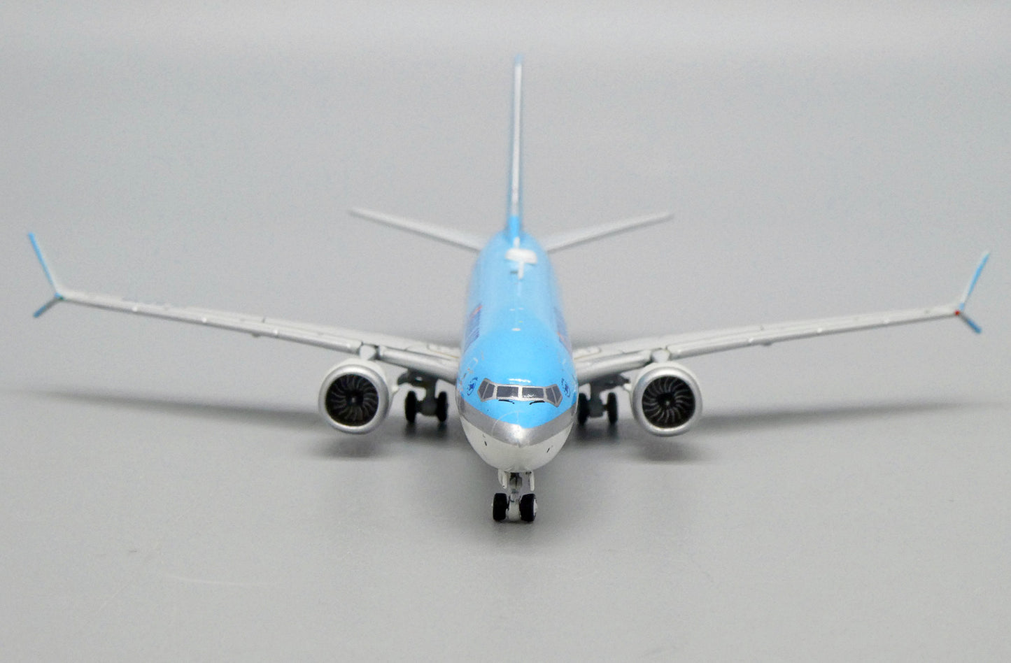 JC WINGS B737 MAX 8 KOREAN AIR REG: HL8348