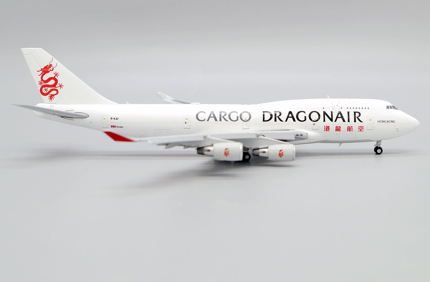 JC WINGS B747 DRAGONAIR CARGO (FLAPS DOWN) REG: B-KAF