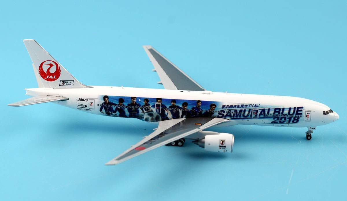 JCWINGS JAPAN AIRLINES B777-200 REG: JA8979