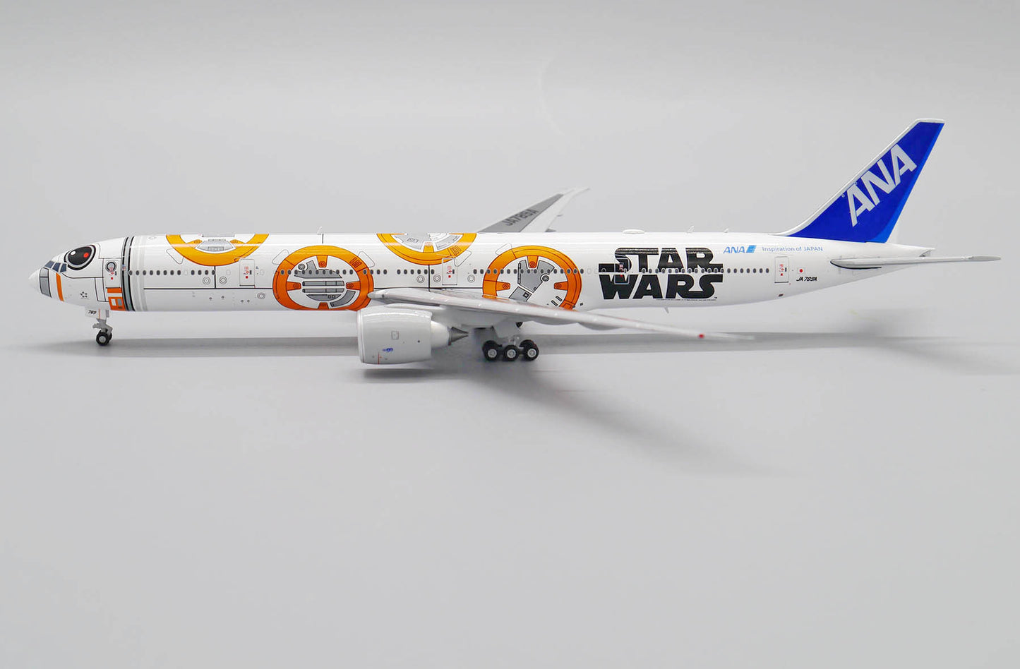 JC WINGS B777-300(ER) ALL NIPPON AIRWAYS "STAR WARS" REG: JA789A