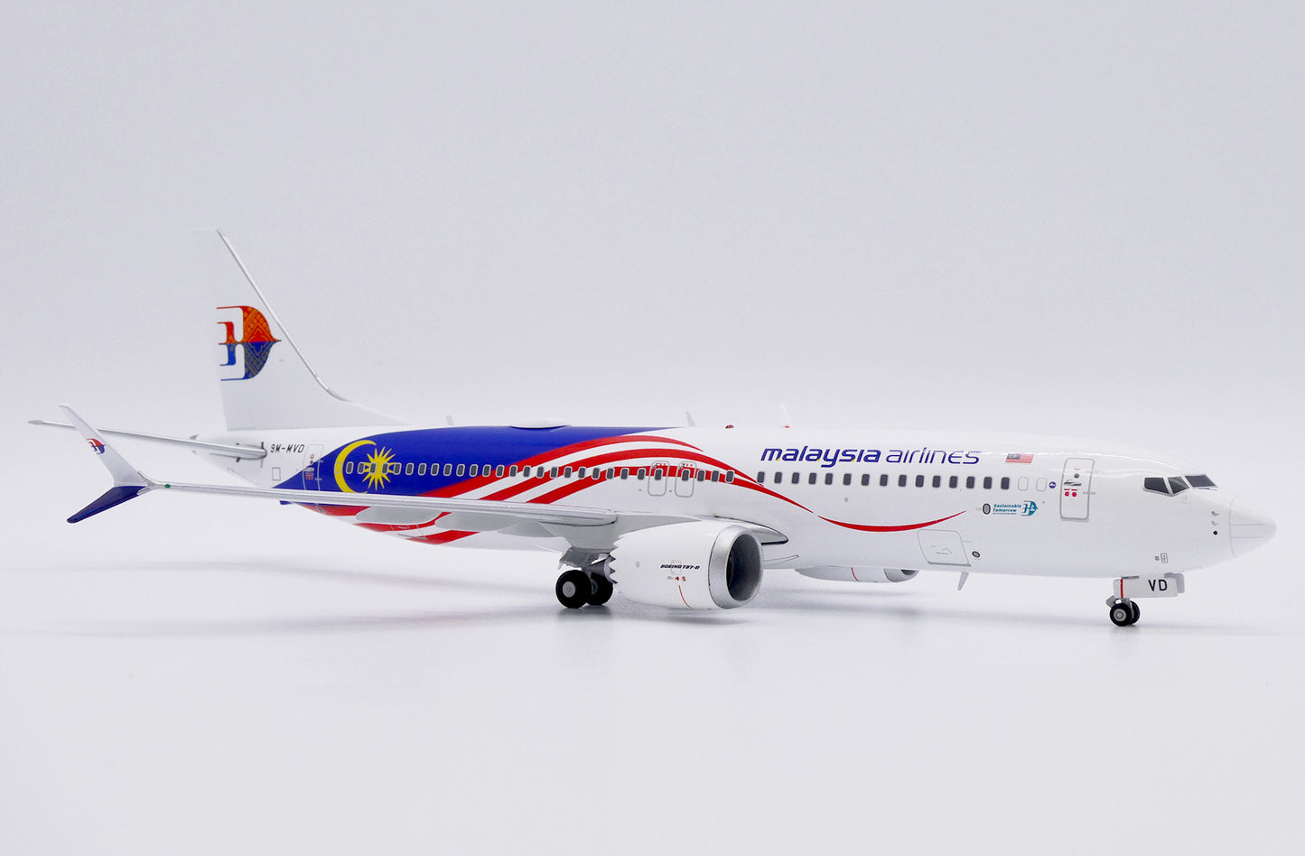 JC WINGS B737 MAX 8 MALAYSIA AIRLINES REG: 9V-MVD