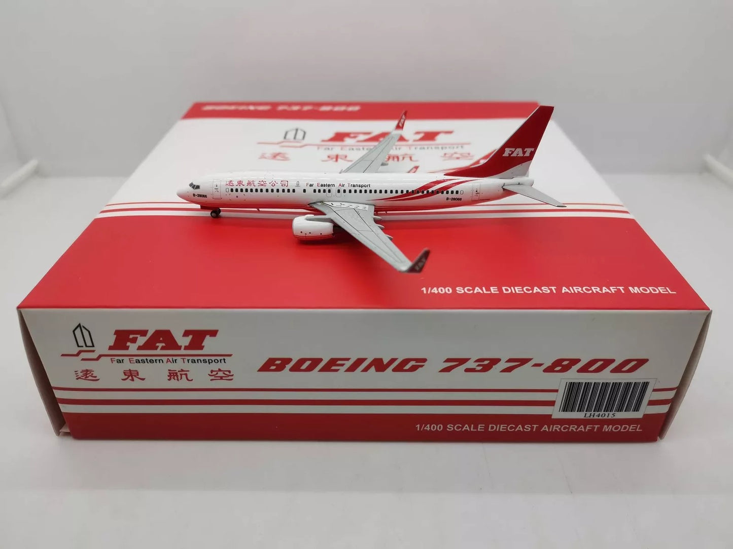 JC WINGS B737-800 FAT REG: B-28066