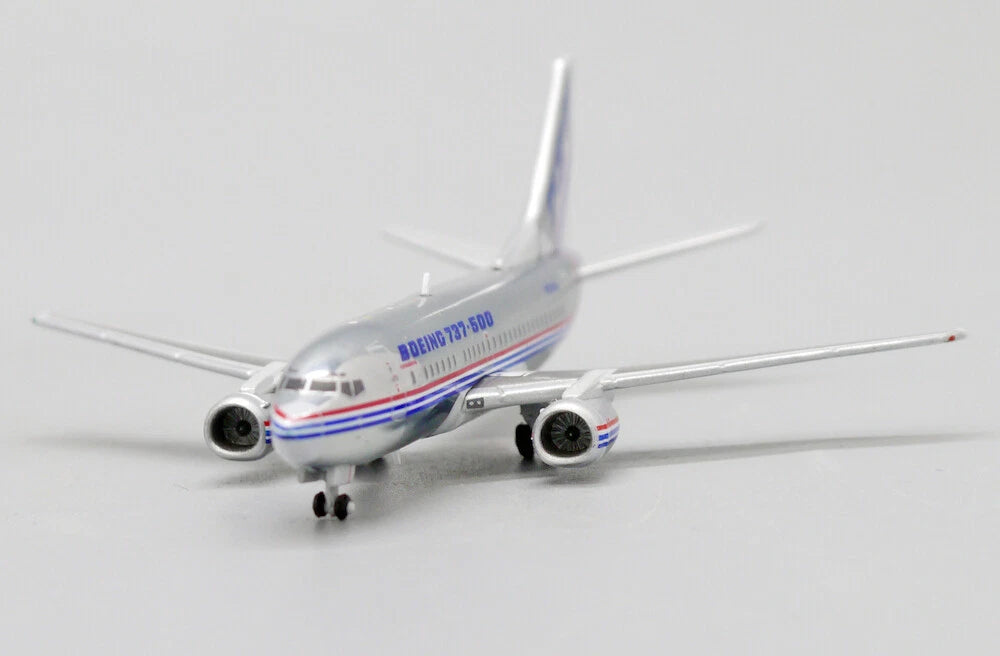 JC WINGS B737-500 HOUSE COLOUR REG: N73700