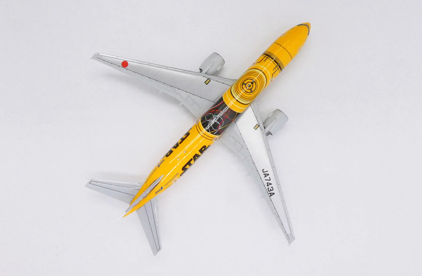 JC WINGS B777-200ER ALL NIPPON AIRWAYS "C-3PO STAR WARS" REG: JA743A