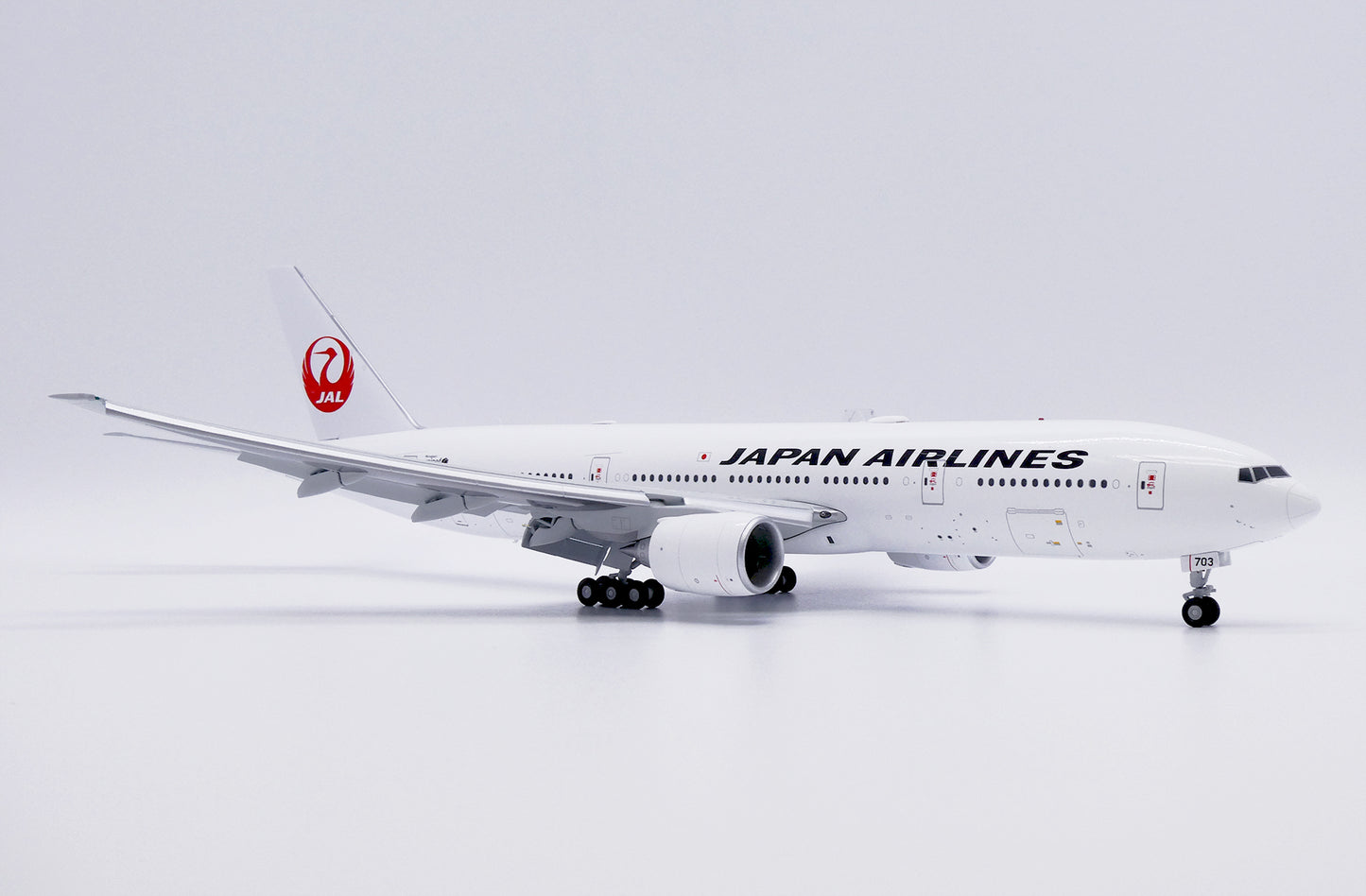 JC WINGS B777-200ER JAPAN AIRLINES (FLAPS DOWN) REG: JA703J