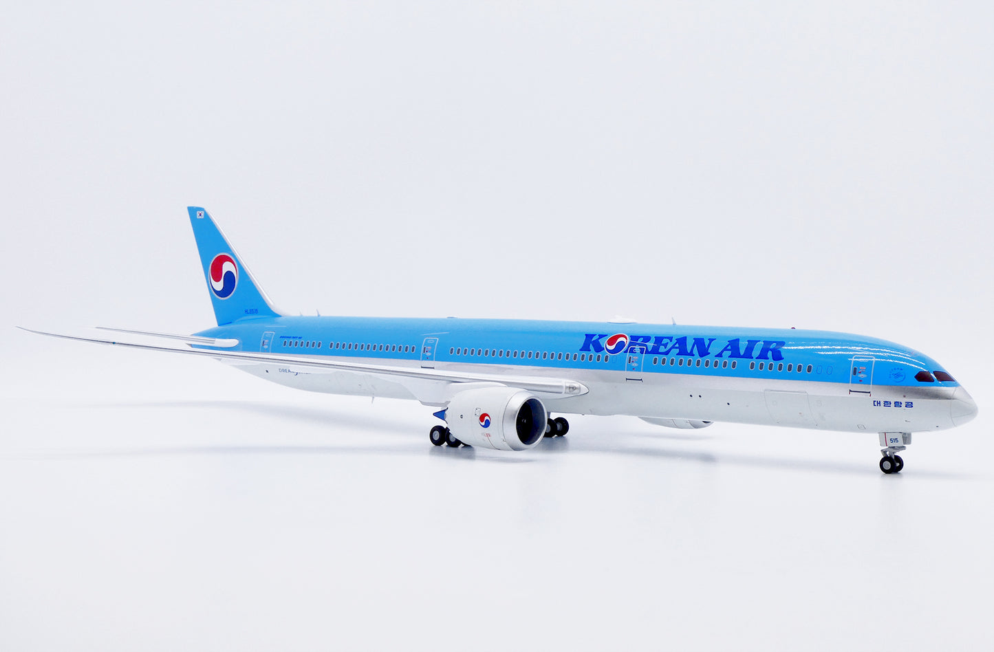 JC WINGS B787-10 DREAMLINER KOREAN AIR REG: HL8515