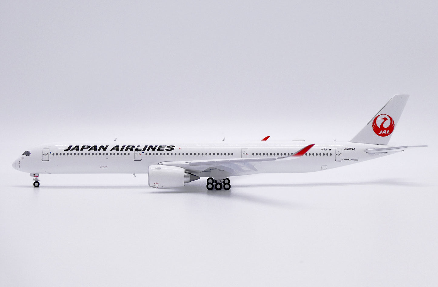 JCWINGS A350-1000XWB JAPAN AIRLINES FLAP DOWN REG: JA01WJ
