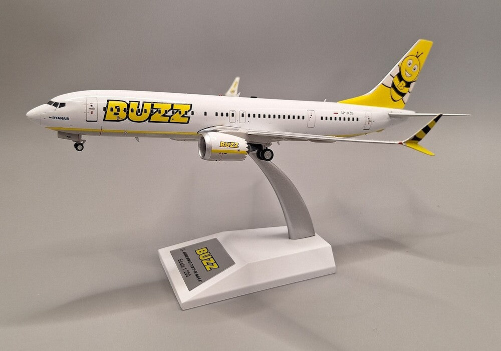 JFOX MODELS B737-8 MAX 200 BUZZ REG: SP-RZG