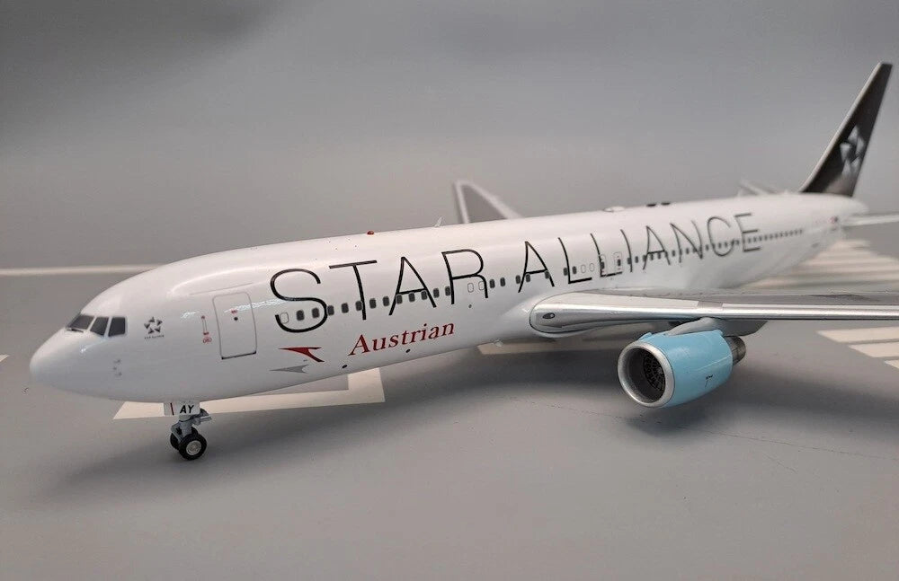 JFOX B767-3Z9/ER AUSTRIAN "STAR ALLIANCE" REG: OE-LAY