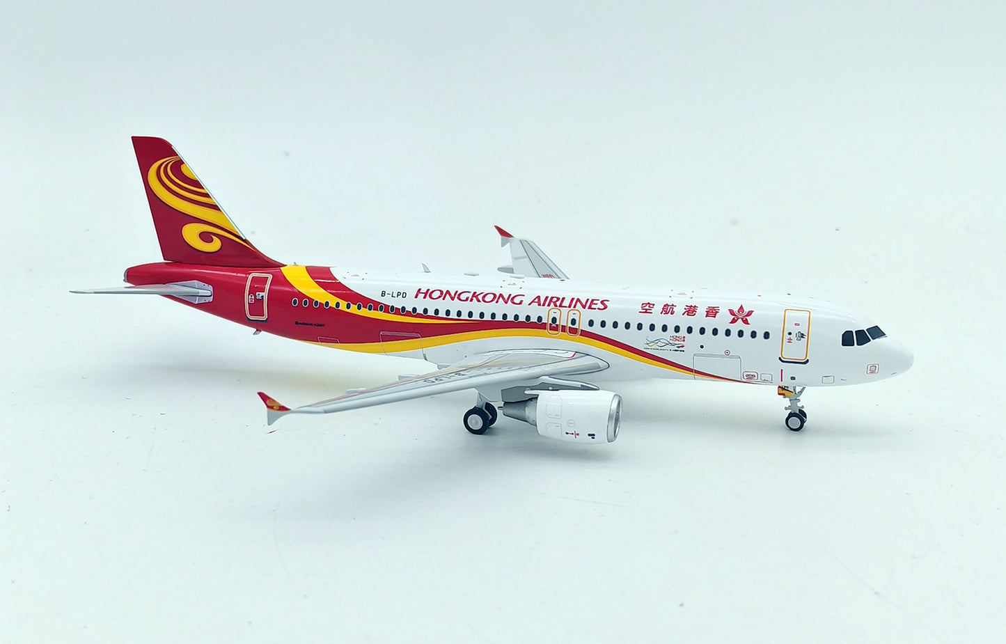 JFOX A320-341 HONG KONG AIRLINES REG: B-LPD