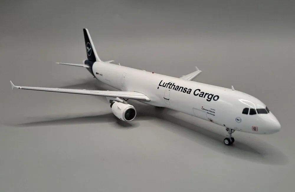 JFOX A321-211 (P2F) LUFTHANSA CARGO (LUFTHANSA CITYLINE) REG: D-AEUC
