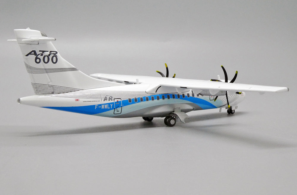 JC WINGS ATR42-600 HOUSE COLOURS REG: F-WWLY