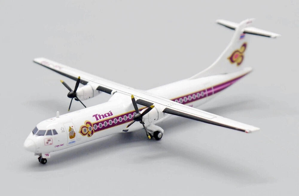 JCWINGS ATR 72-200 THAI AIRWAYS REG: HS-TRB