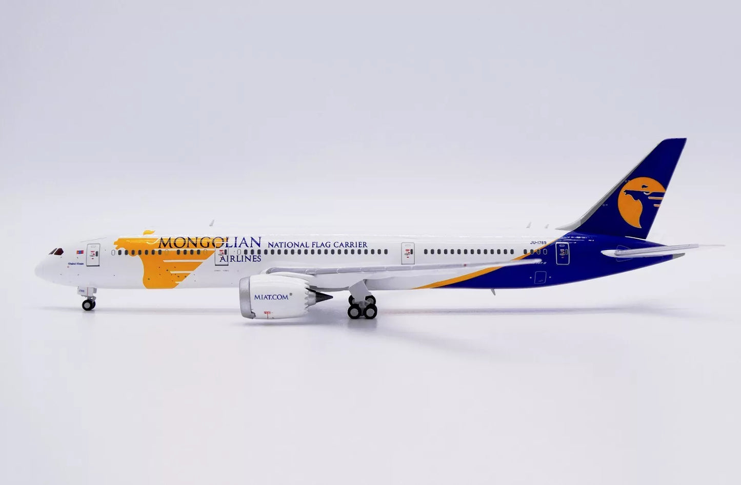 JCWINGS B787-9 DREAMLINER MIAT MONGOLIAN AIRLINES REG: JU-1789