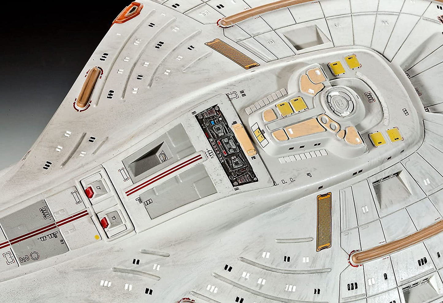 REVELL U.S.S. VOYAGER STAR TREK (PLASTIC KIT)