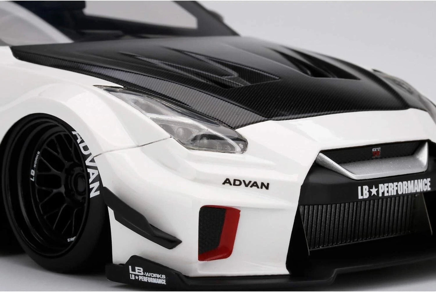 TOPSPEED GT-R (R35) SILHOUETTE WORKS 2016 (RESIN)