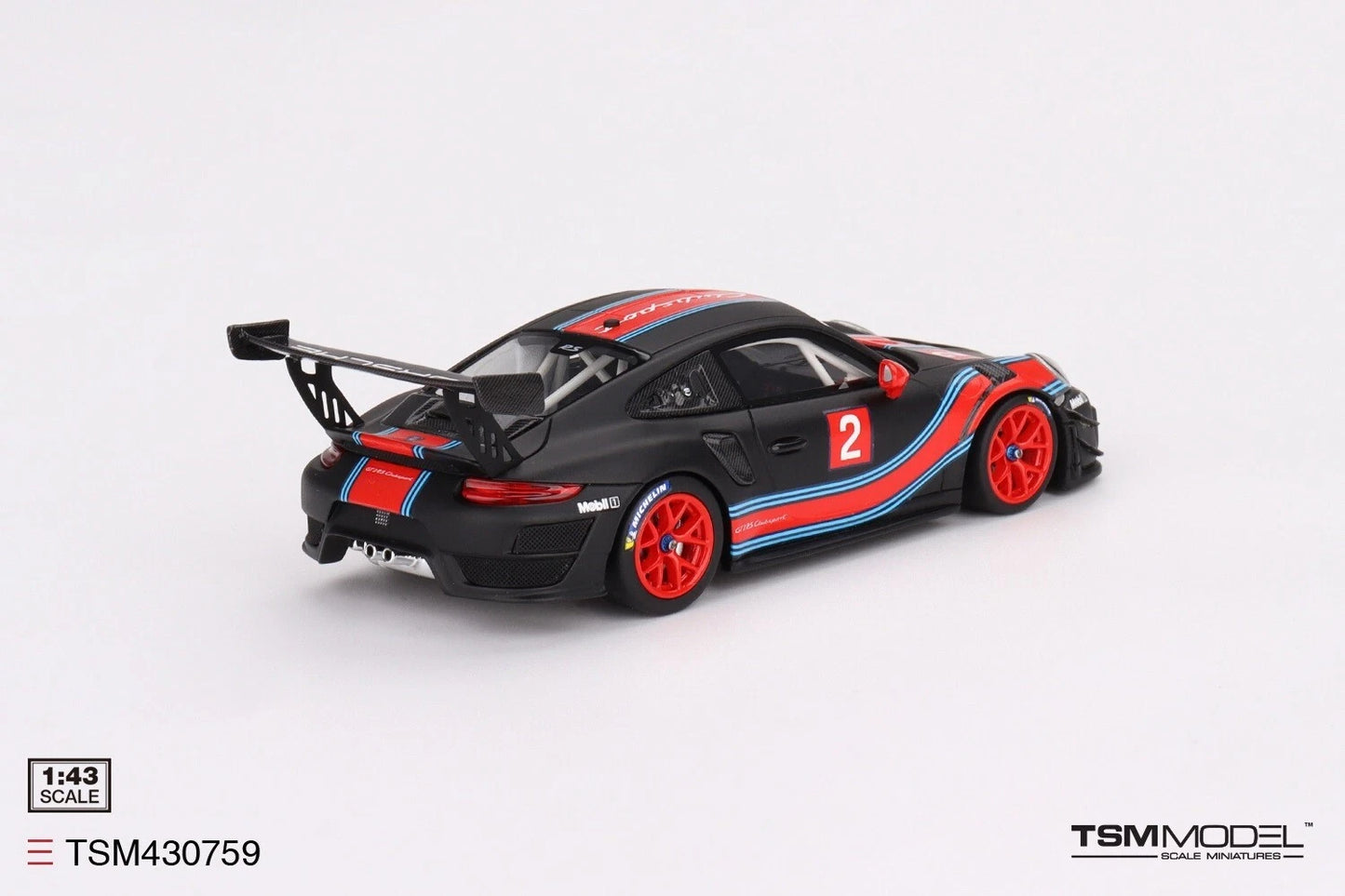 TRUESCALE MINIATURES PORSCHE 911 GT2 RS CLUBSPORT PRESENTATION