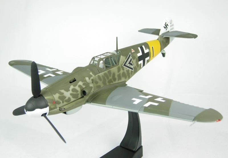 CORGI BF 109G-6 LUFTWAFFE III.JG 11 ANTON HACKL OLDENBURG GERMANY FEBRUARY 1944