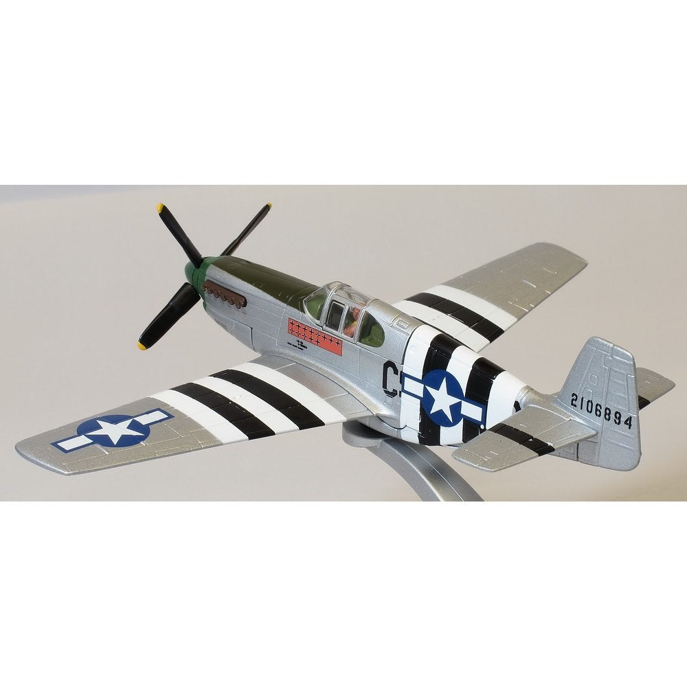 CORGI P-51B MUSTANG 42-106894 1LT RAY WETMORE