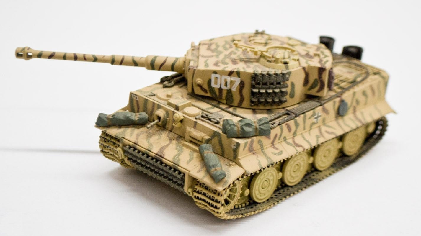 CORGI SD.KFZ.181 TIGER TANK GERMAN ARMY FRANCE 1944