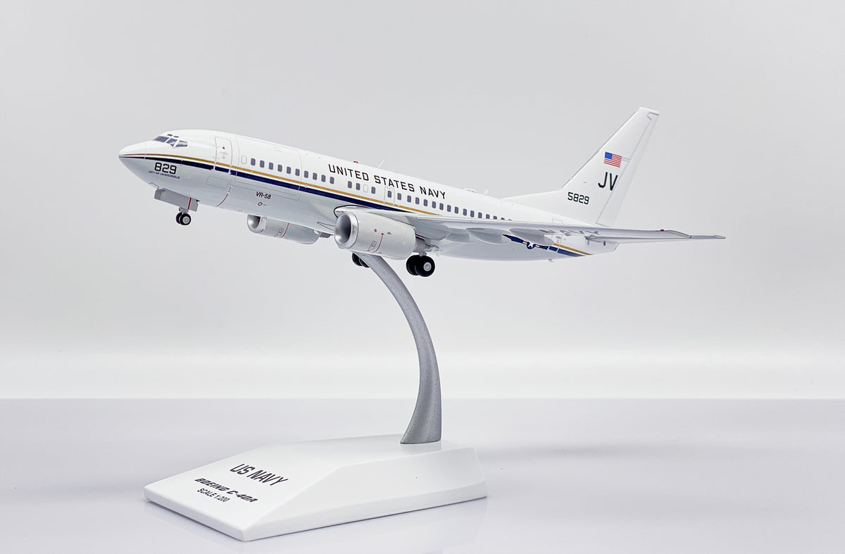 JC WINGS C-40A CLIPPER US NAVY REG: 165829