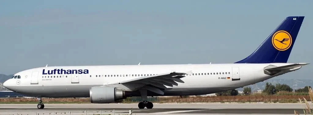 JC WINGS A300-600R LUFTHANSA REG: D-AIAZ