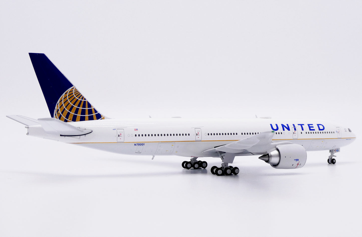JC WINGS B777-200ER UNITED AIRLINES "GORDON M. BETHUNE" REG: N78001