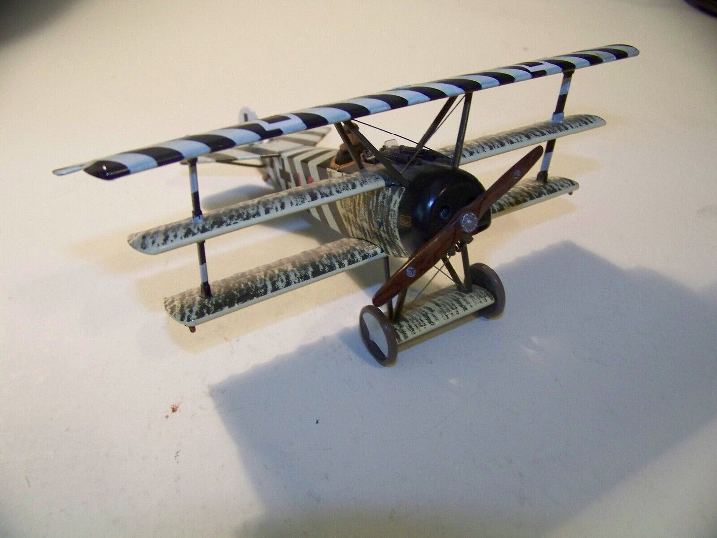 CAROUSEL 1 Dr.1 TRIPLANE JASTA 4 JG1 (RICHTHOFENS FLYING CIRCUS) LT ERNST UDET 'BLUE MAX' SOMME SEPTEMBER FRANCE 1917