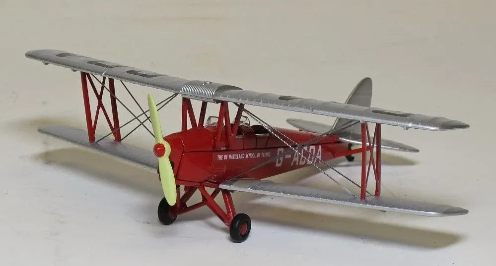 OXFORD DIECAST DH TIGER MOTH DE HAVILLAND FLYING CLUB