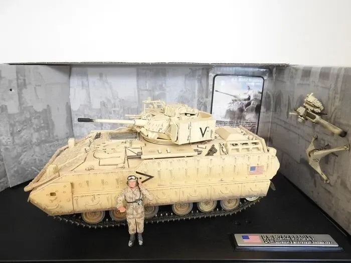 FORCES OF VALOR U.S.M2A2 BRADLEY 24th INFANTRY DIVISION