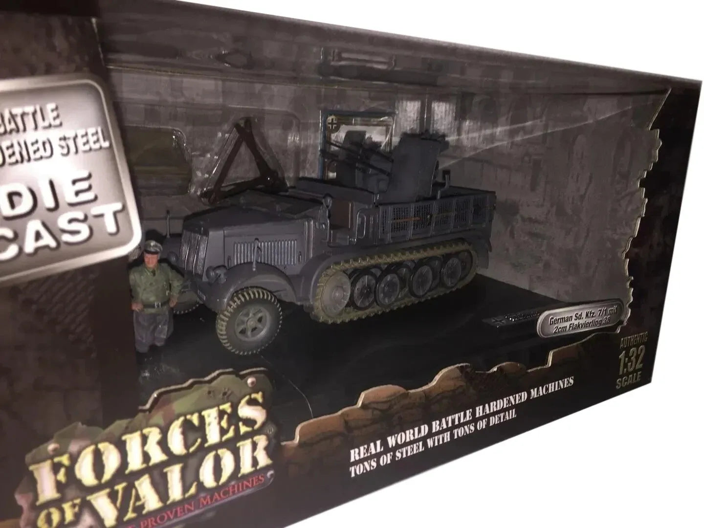 FORCES OF VALOR KRAUSS-MAFFEI SD.KFZ.7 HALF TRACK GERMAN ARMY