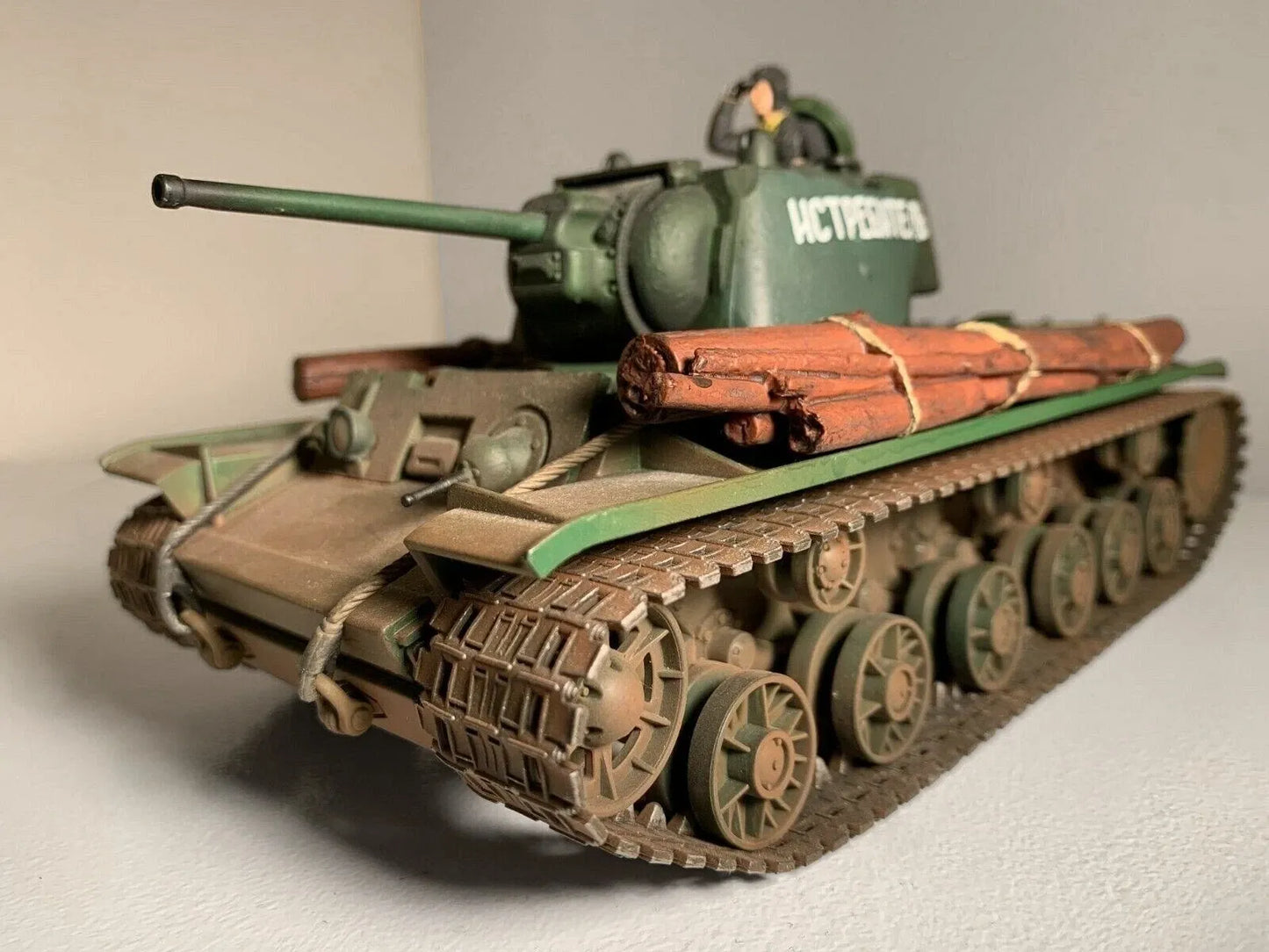 FORCES OF VALOR KV-1 HEAVY TANK SOVIET ARMY EASTERN FRONT 1944